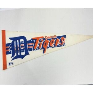 Vintage Detroit Tigers MLB Felt Pennant – Retro Baseball Memorabilia